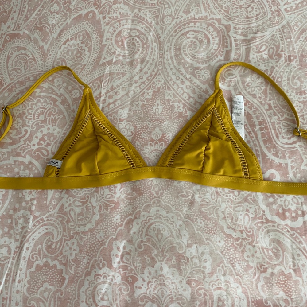 Mustard yellow rhythm top